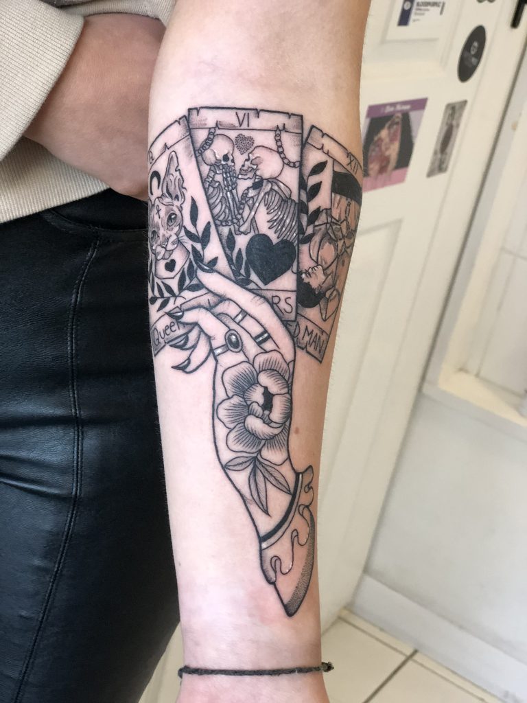 realistic botanical tattoos