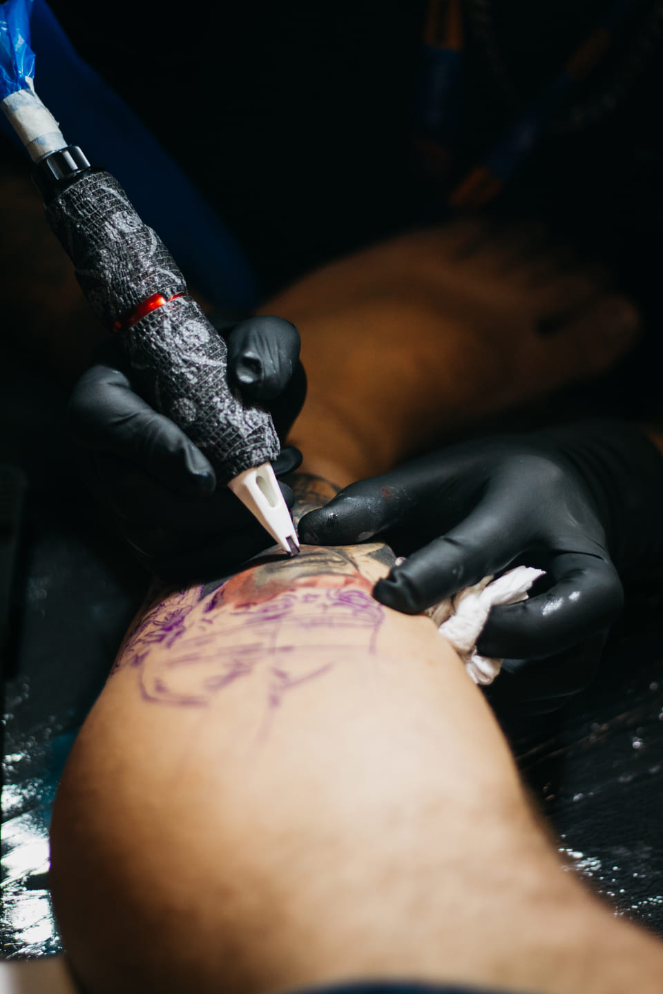 Hygiene Practices: What to Look for in a Clean and Safe Tattoo Shop