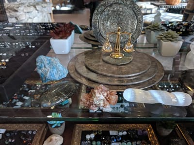 Ēddie's Tattoo And Piercing Studio