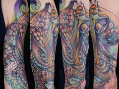 1001 Troubles Tattoo Studio