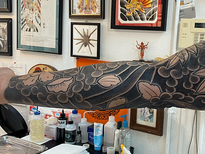 434 Custom Waikiki Tattoo Shop