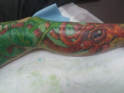 50 Shades of Pain Tattoo and Art Studio