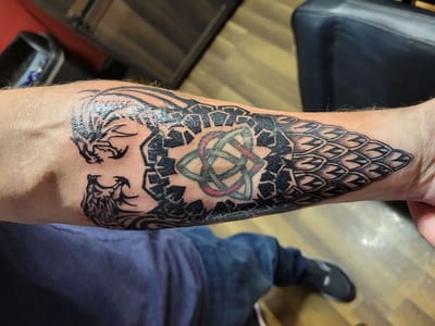 98 South Tattoo and Piercing