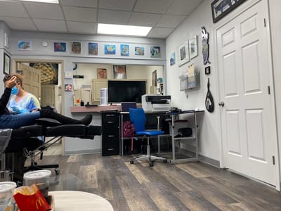 A Ok Tattoo & 2 Ravens Art Gallery