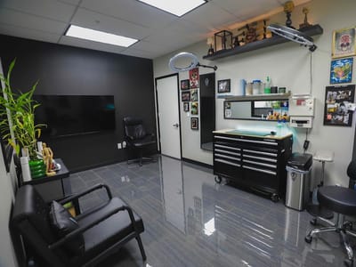 Advent Tattoo Studio & Art Gallery