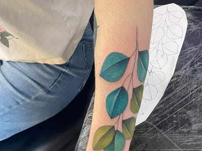 Ago tattoo and piercing