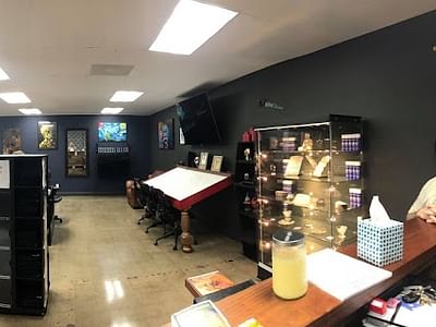 Alter Ego Tattoo & Piercing