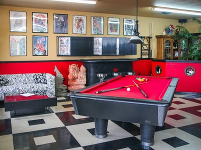 Anchors Away Tattoo & Body Piercing Parlor