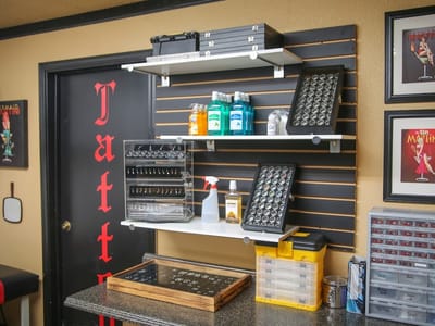 Anchors Away Tattoo & Body Piercing Parlor