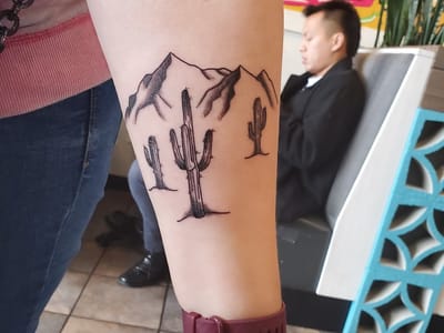 Anchors End Tattoo Hudson