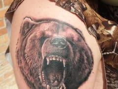 Badlands Tattoo And Piercing