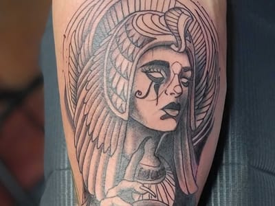 Badlands Tattoo And Piercing