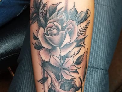 Badlands Tattoo And Piercing