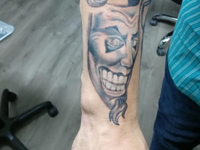 Bandera Tattoo and Body Piercing