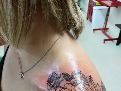 Beauty & Pain Tattoo