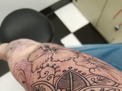 Bison Tattoos & Piercings