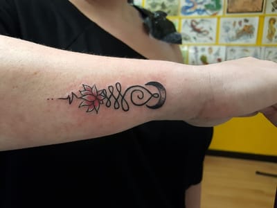 Bison Tattoos & Piercings