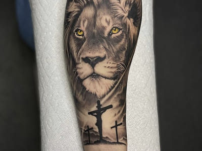 Black 13 Tattoo Parlor