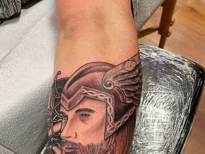 Black Diamond Tattoo and Crystal Shop