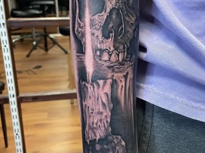 Black Diamond Tattoo and Crystal Shop