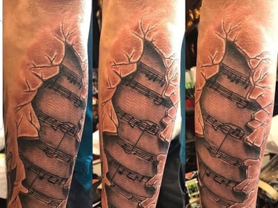 Black Sparrow Tattoo Studio