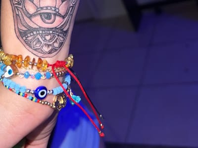 Blue Robyn tattoo an body piercing studio