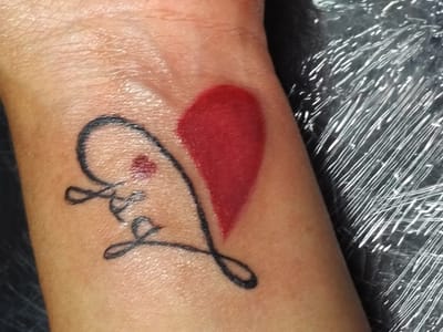 Body Art Tattoos & Piercing