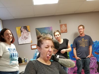 Body Graphics Tattoo & Piercing Studio