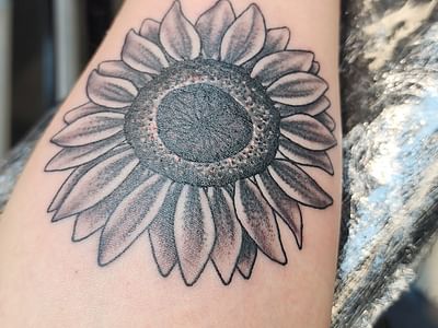 Body Piercing Unlimited 5th Avenue