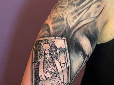 Box 5 Tattoo & Fine Art