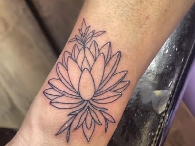 Briar Rose TATTOO STUDIO