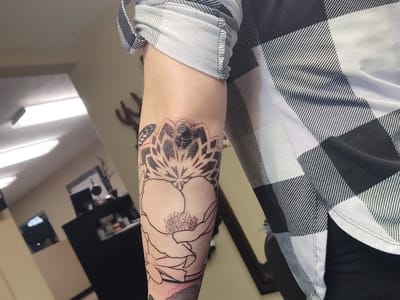 Bright Side Tattoo Studio