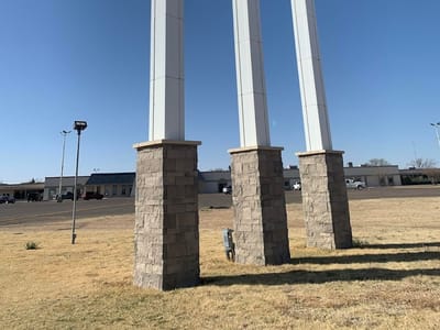 Broken Chains Tattoo