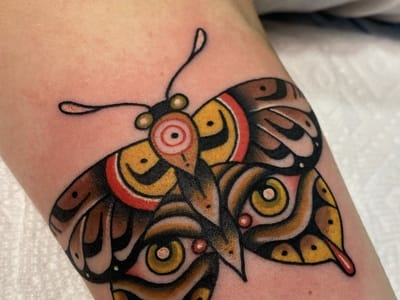 Broken Circle Tattoo