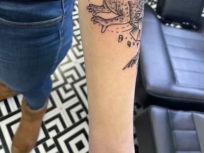 Broken Crystal Tattoo Studio