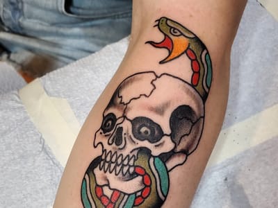 Bubba's Family Tattoo Parlor