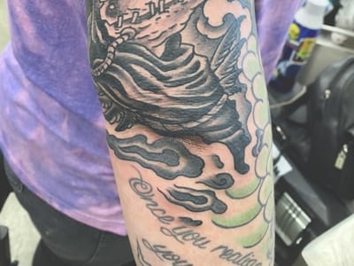 Bulldog Tattoo Parlor