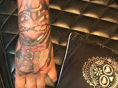 Calaveras tattoo studio