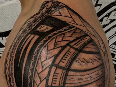 CATS CUSTOMS TATTOO SHOP