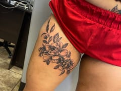 Center Left Tattoo studio