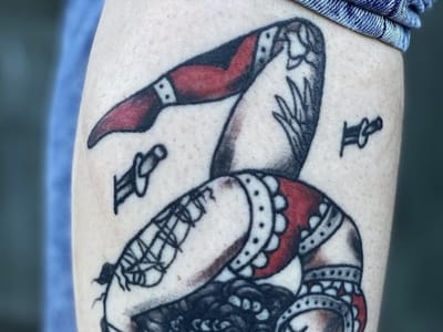 Crawling Squid Tattoo Studio