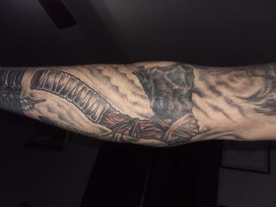 Creative Vibes Tattoo Studio