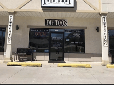 Dark Horse Art Studio