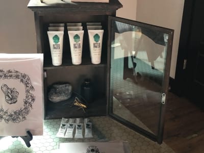 Dark Roots Tattoo Co.