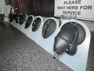 De Ultimate Tattoos and Piercing