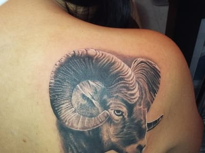 Deviant Tattoo Studio