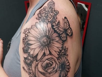 Dirty Looks Tattoo Studio