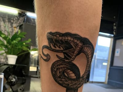 Distinctive INK Tattoo LLC