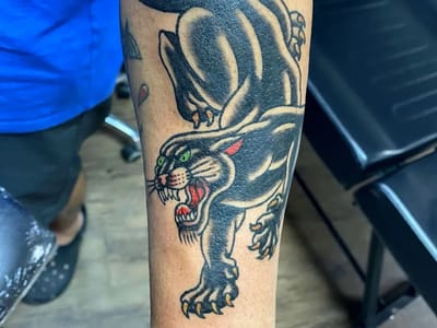 DOGHOUSE TATTOO STUDIO