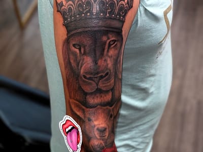 Dolls House Of Ink LLC